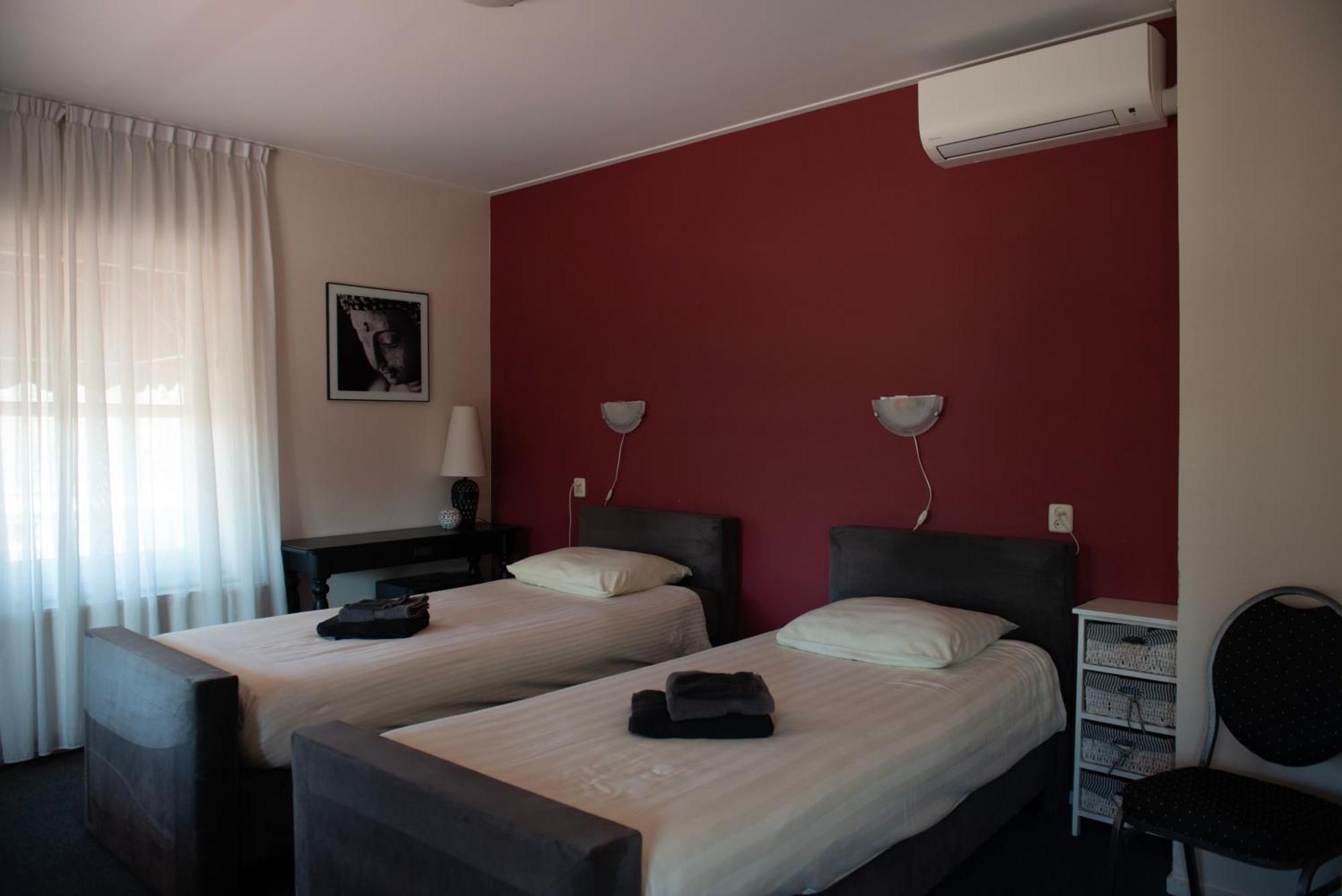 Hotel De Harmonie Sexbierum Exteriör bild