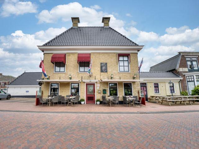 Hotel De Harmonie Sexbierum Exteriör bild